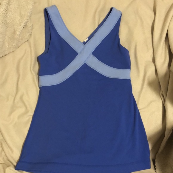 Lululemon exercise / sports top / tank top / racerback - Picture 2 of 2